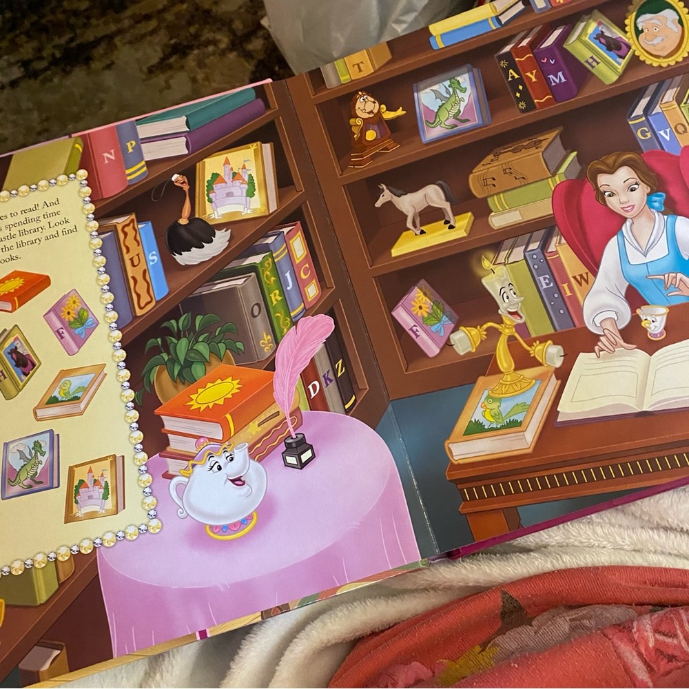 3/$30 Disney Princess First Look and Find Board Book - Picture 2 of 6